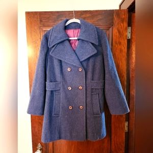 Vintage Union Made in the USA Beautiful wool coat, Size 8-10